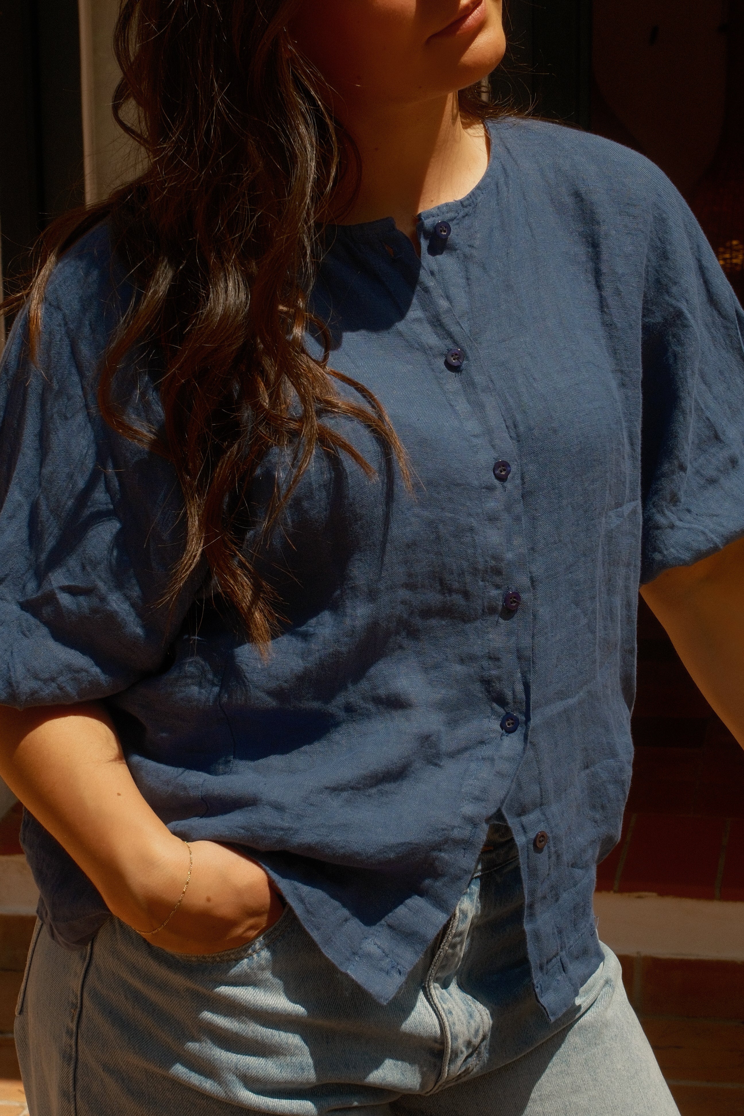 100% LINNEN JUNA SHIRT NAVY - Image 7