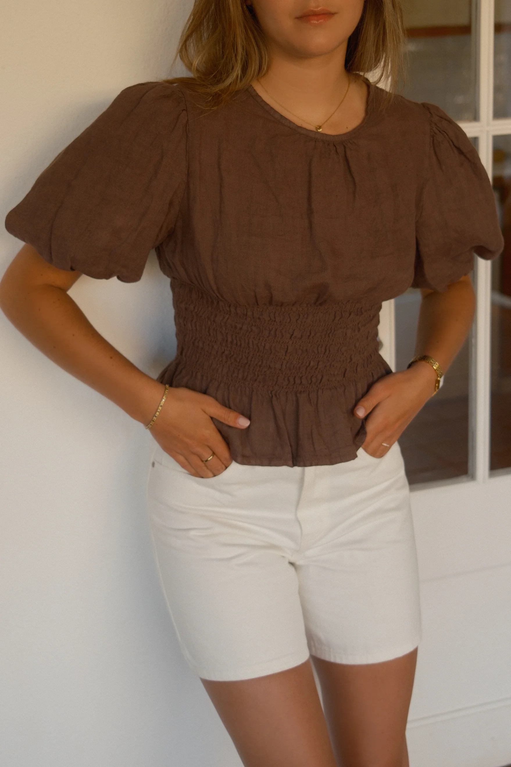 PRE-ORDER: 100% LINNEN TAILORED TOP MOKKA - Image 4