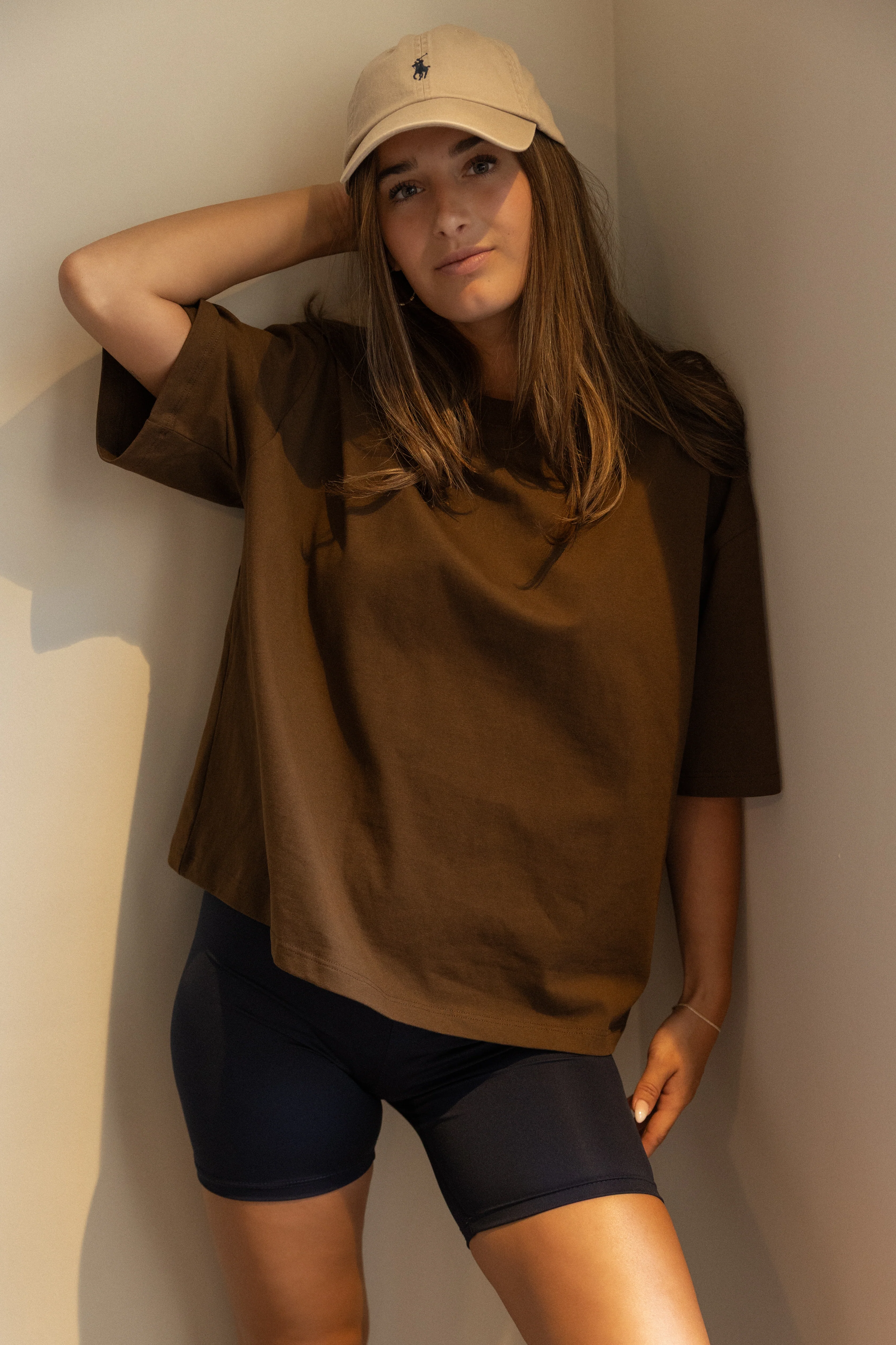 BASIC COTTON TEE CHOCO - Image 3