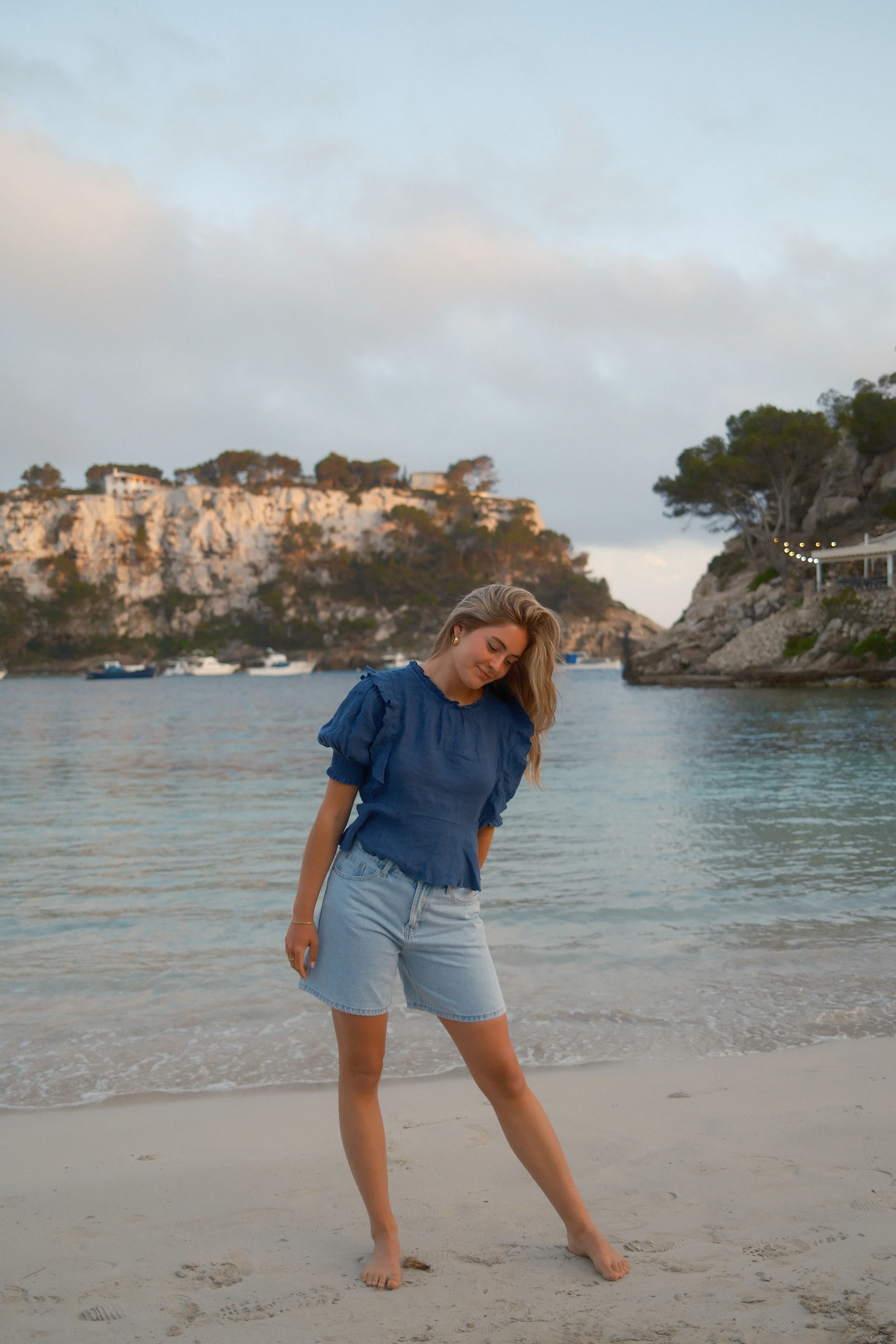 MID THIGH SHORT VALMY LIGHT DENIM - Image 3