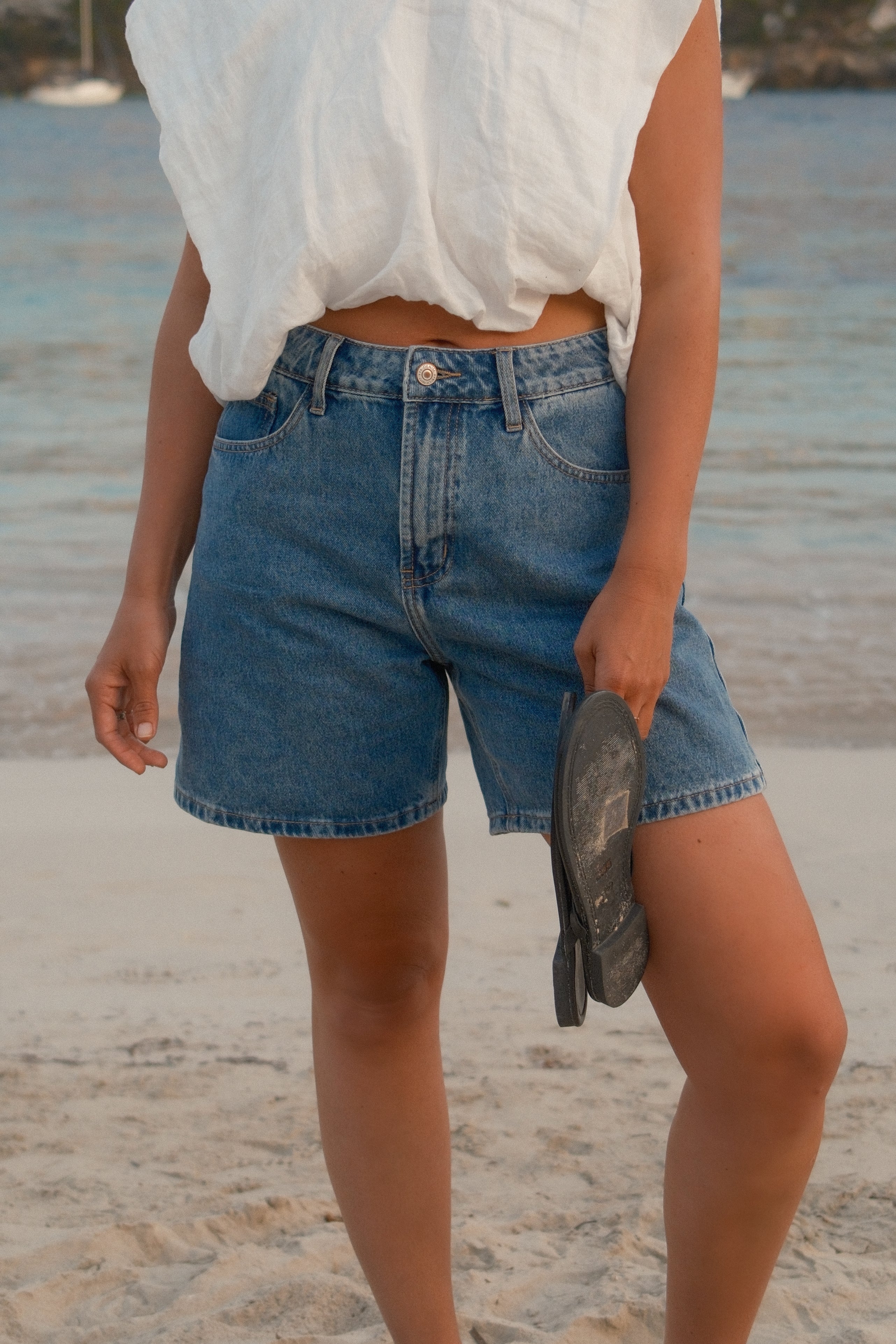 MID THIGH SHORT VALMY STONE - Image 3