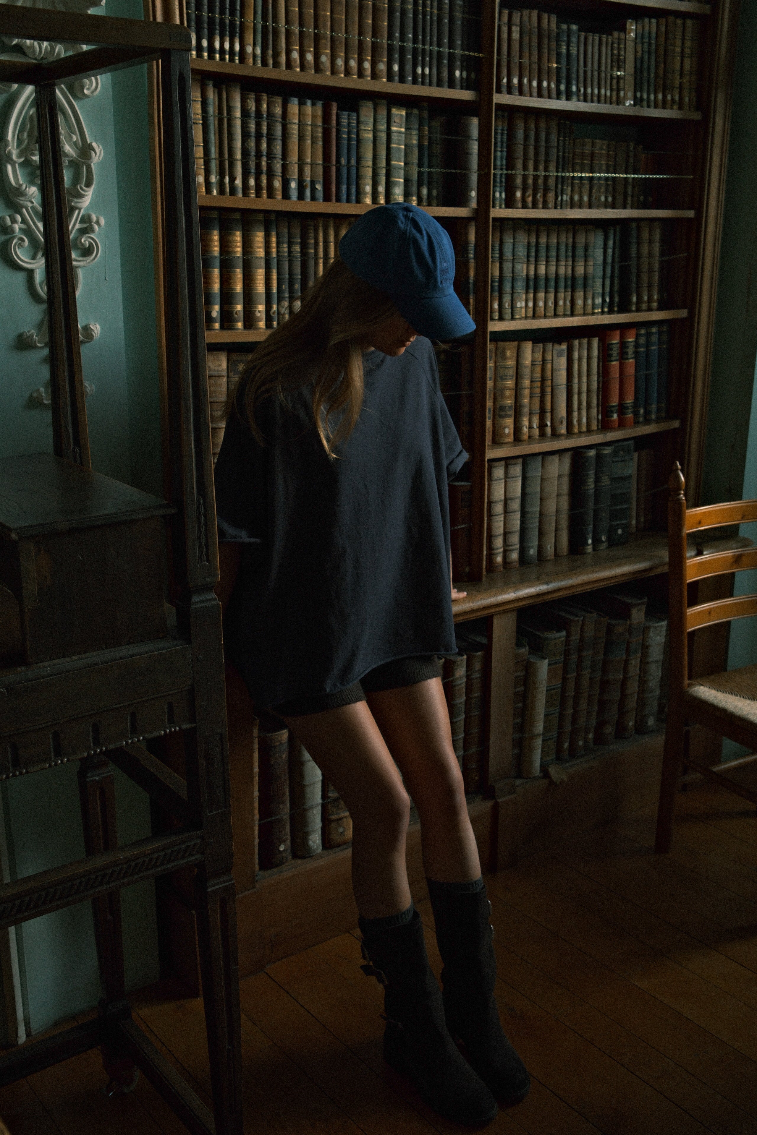 OVERSIZED ESSENTIAL TEE NAVY - Image 13