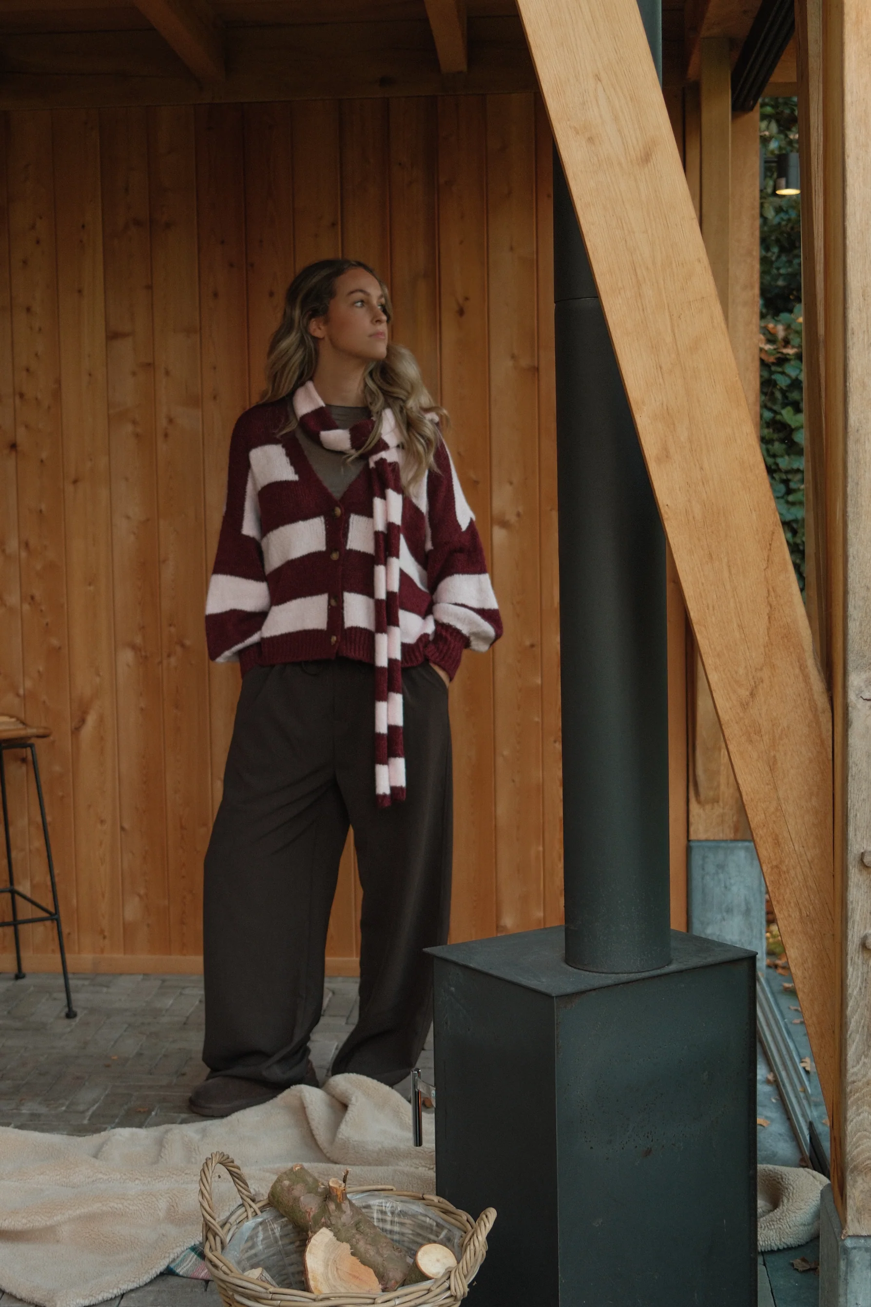 OVERSIZED STRIPED SCARLETT CARDIGAN PINK/BORDEAUX (WITH SCARF) - Image 14