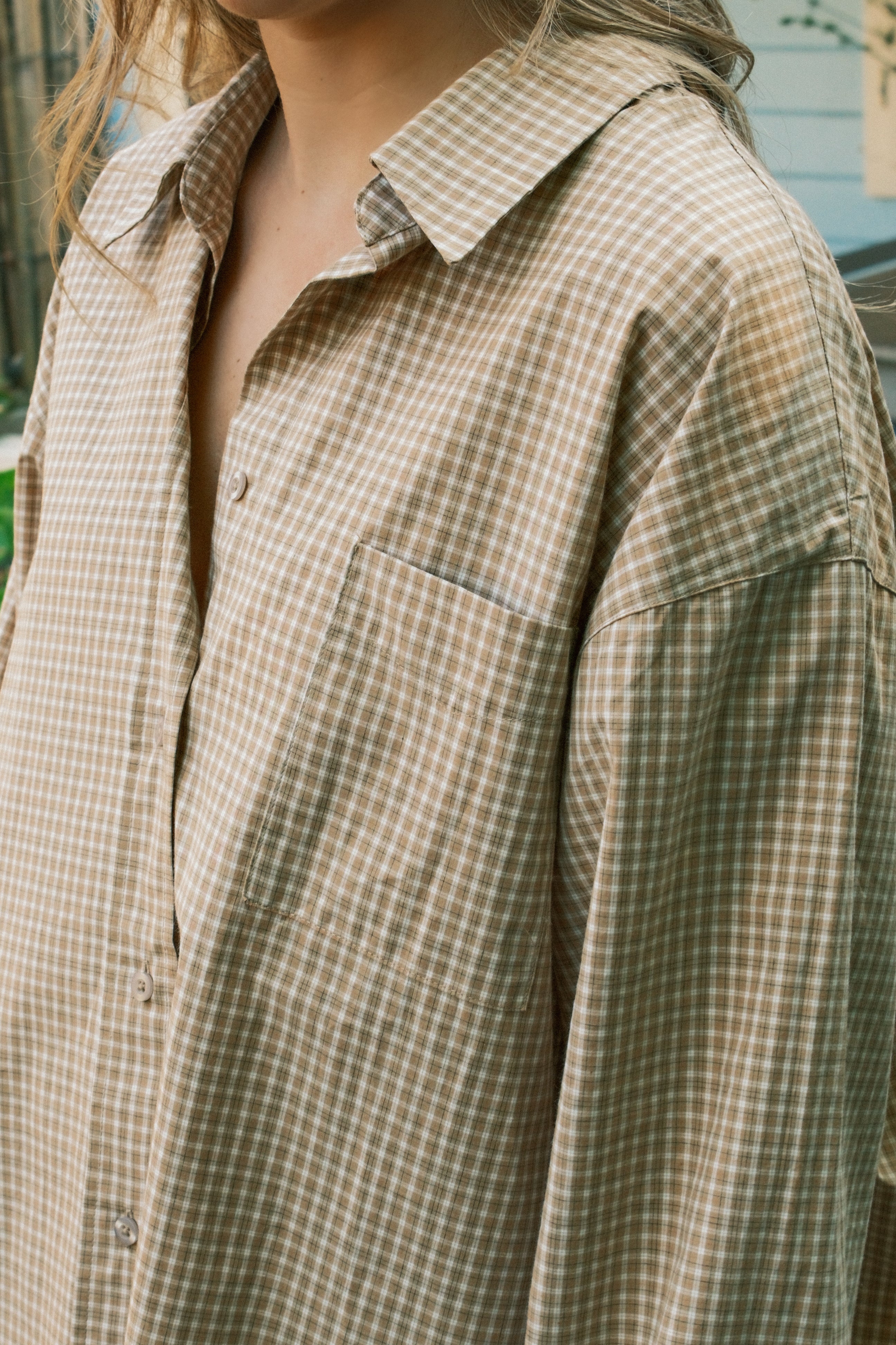 SIGNATURE ATELJEE SHIRT BEIGE - Image 4