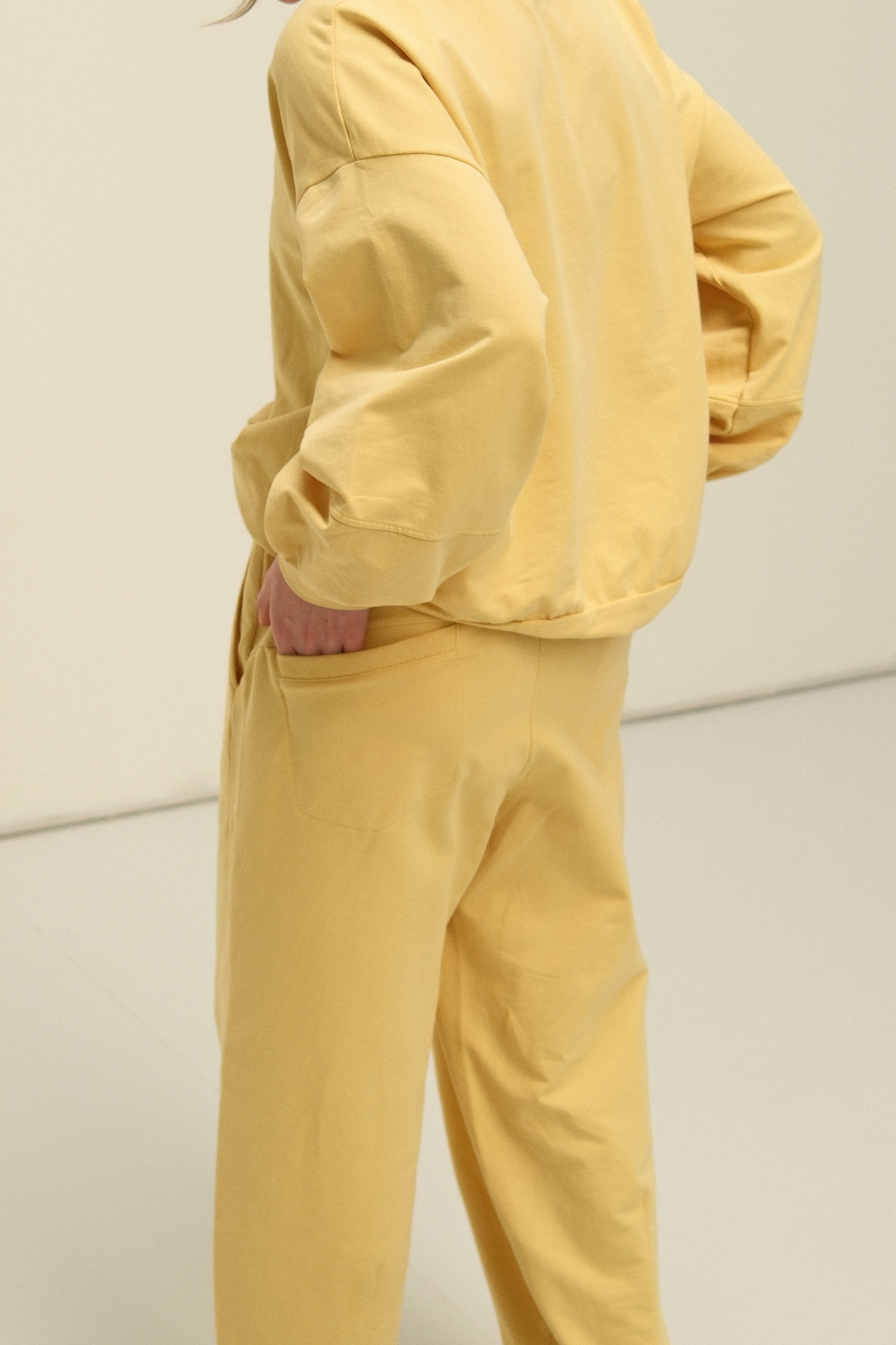SLOW MORNING JOGGER YELLOW - Image 3