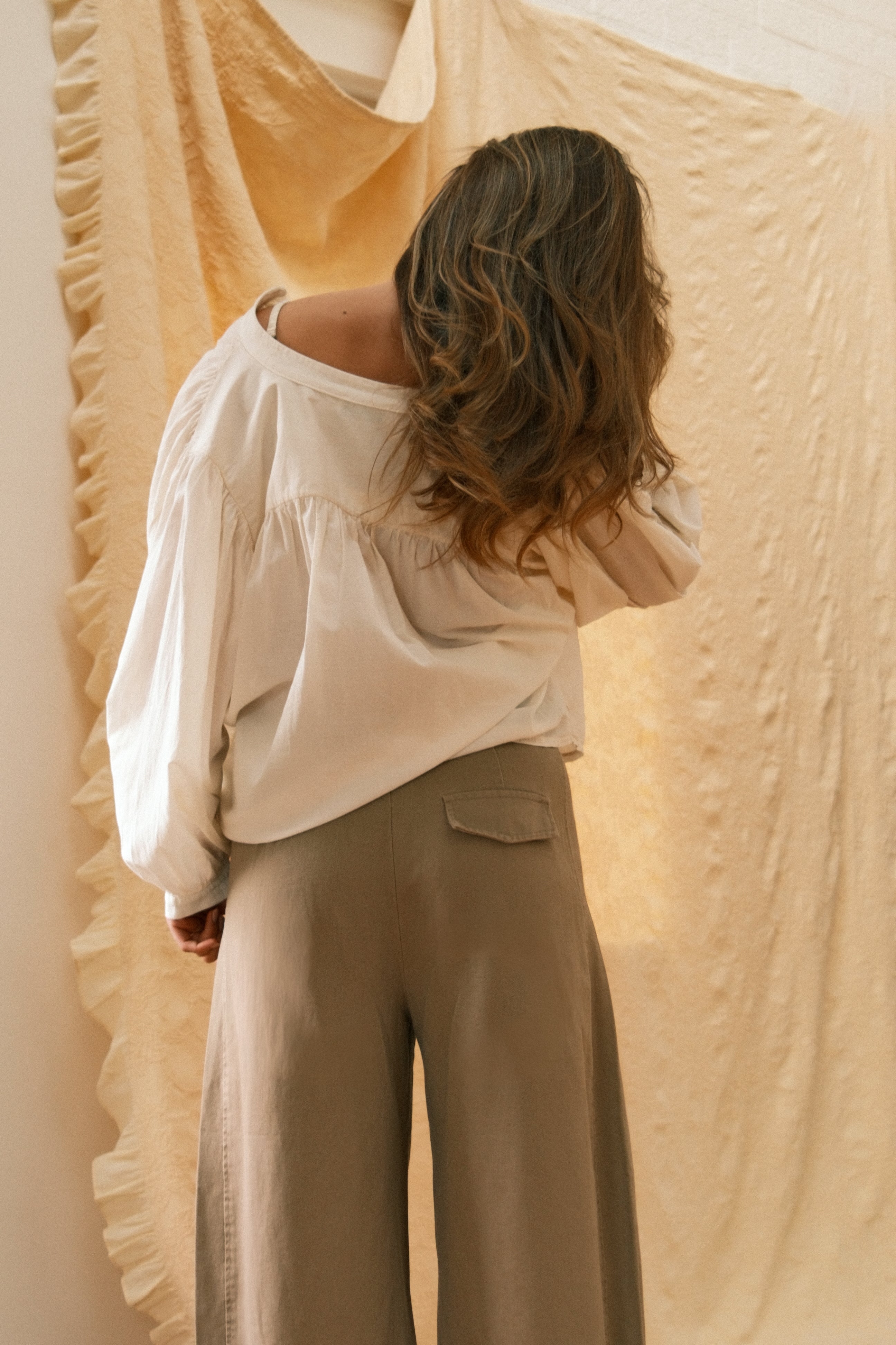 THE NORAH SHIRT ECRU - Image 3