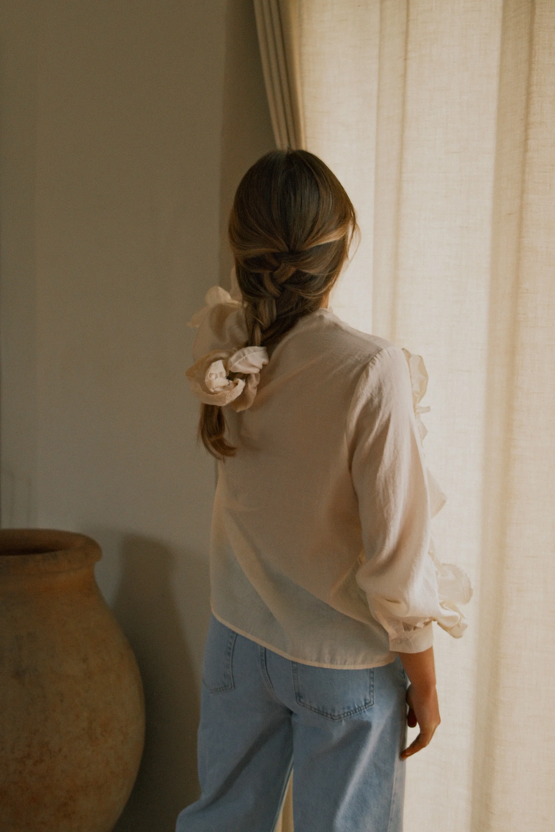 THE QUIET BLOOM TOP BEIGE - Image 5